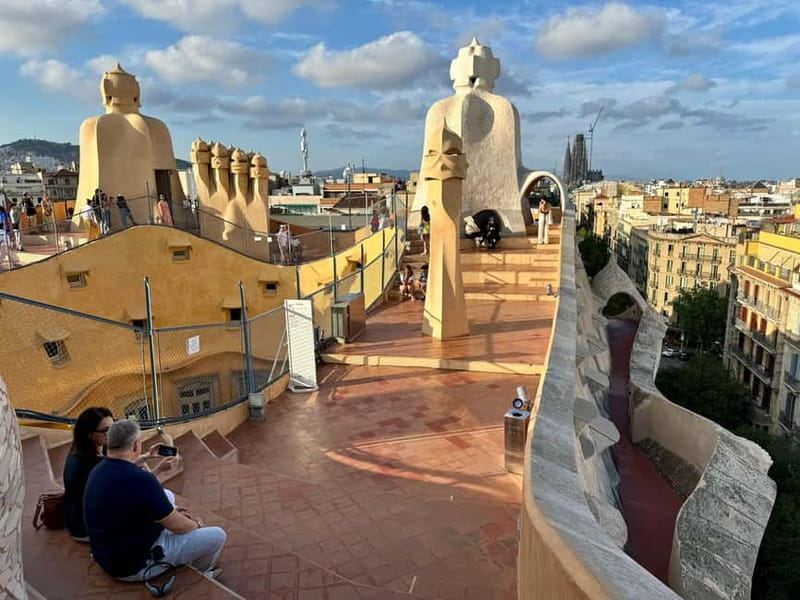 Barcelona: Sagrada Familia, La Pedrera & Cava Tasting Tour - Dress rules and practical planning
