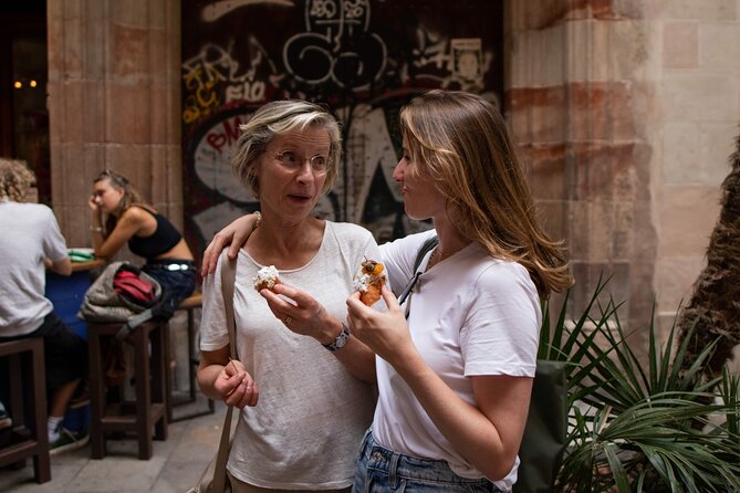 Barcelona Tapas Food Tour, Taverns, History & Local Culture - Balcones de Barcelona: a quick art break