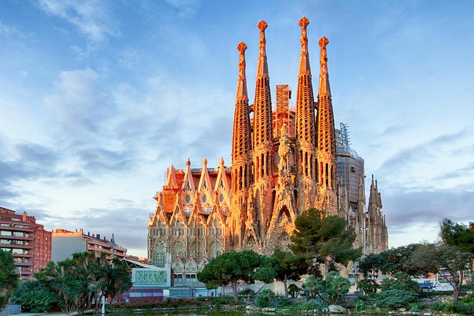 Barcelona Tapas Tour with a Local Foodie: Personalized & Private - Timing can make or break the food stops