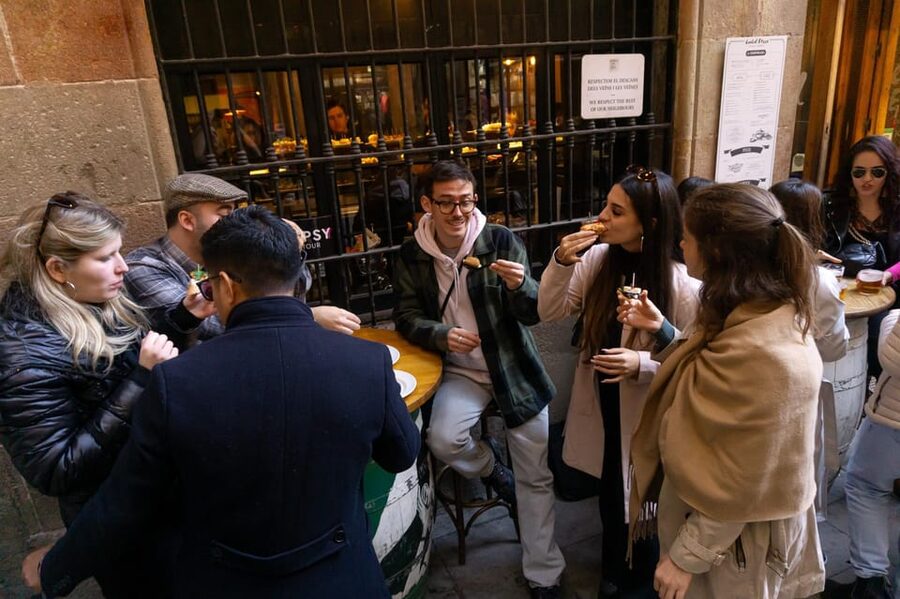Barcelona: Tapas Tour with Food Tastings and Drinks - My call: book it if you want food with company