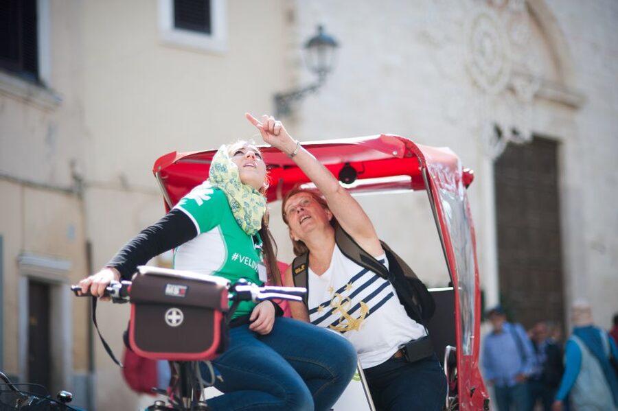 Bari: Rickshaw Street Food Tour - From the old lanes to Bari’s modern French district