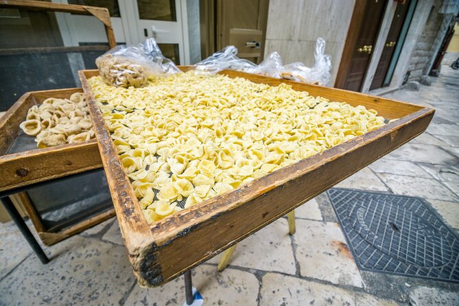Bari’s Ultimate Street Food Tour - Small Group by Do Eat Better - Near the Norman-Swabian Castle, gelato closes the meal