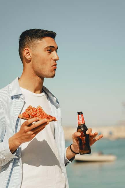 Bari: Walking Street Food Tour - Swabian Castle and the stories behind the walls