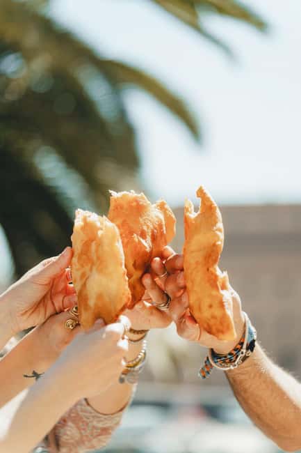 Bari: Walking Street Food Tour - Focaccia barese fresh from the panificio