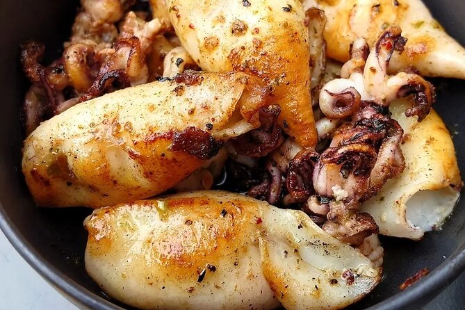 Bayonne Food Tour: Journey Through Flavors (with food and drinks) - Starting in Bayonne’s old town
