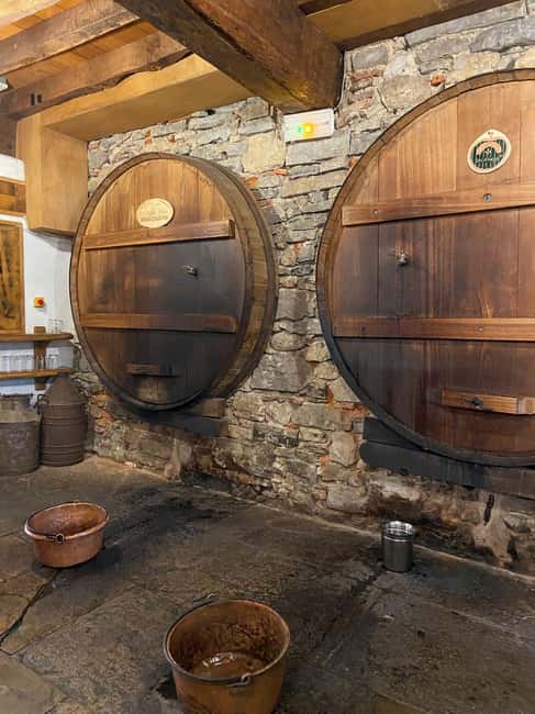 Bayonne: Guided Food Walking Tour (with Food and Drinks) - What the $116 price really covers