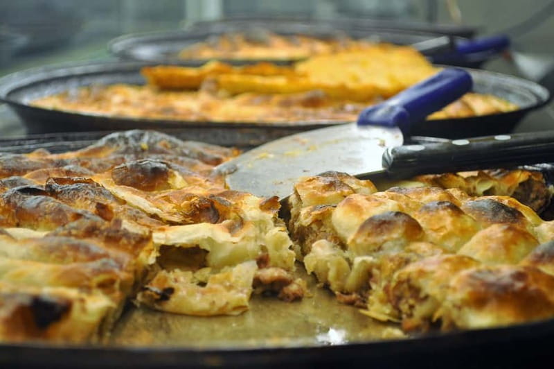Belgrade: Street Food and Drinks Tour with 20+Tastings - Why this Belgrade food tour works so well