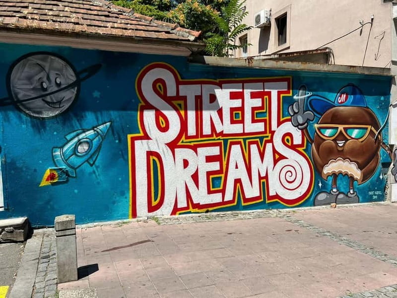 Belgrade: Street Food and Drinks Tour with 20+Tastings - Cured meats, sausages, cheese, and čvarci