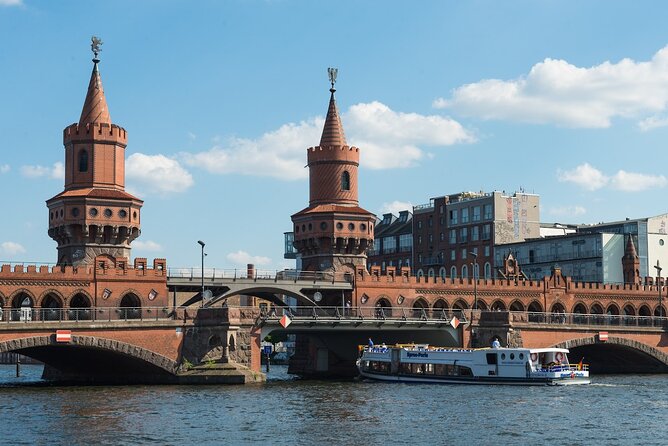 Berlin Center Food Tour with 8+ Authentic Local Tastings - Currywurst and a sweet taste of Berlin’s Turkish community