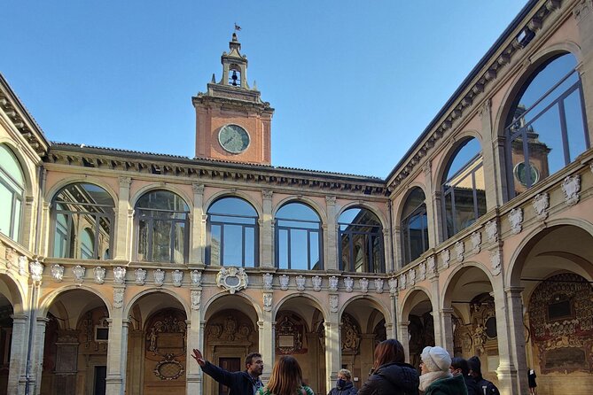Best of Bologna in one day : Food, architecture, art and history - Pinacoteca Nazionale: a concentrated art lesson