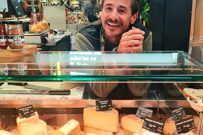 Biarritz Guided Walking and Gourmet Tour Food Tour - Les Halles: where the sightseeing turns into lunch