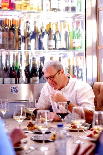 Bilbao: Basque Food Tour and Wine Tasting with Guide - Five Stops, Nine Pintxos, and a Full Evening of Food