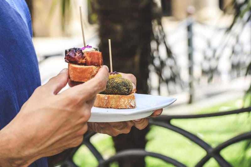 Bilbao: Basque Food Tour and Wine Tasting with Guide - Local Wine and Thoughtful Pairings