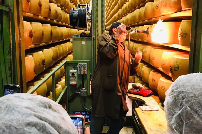 Bologna Food Experience: Factory tours & Family-Style Lunch - Price, transport, and what you are really paying for
