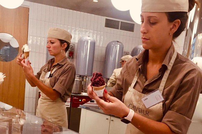 Bologna Food & Wine tour with a local Chef - Gelato and the final sweet stop
