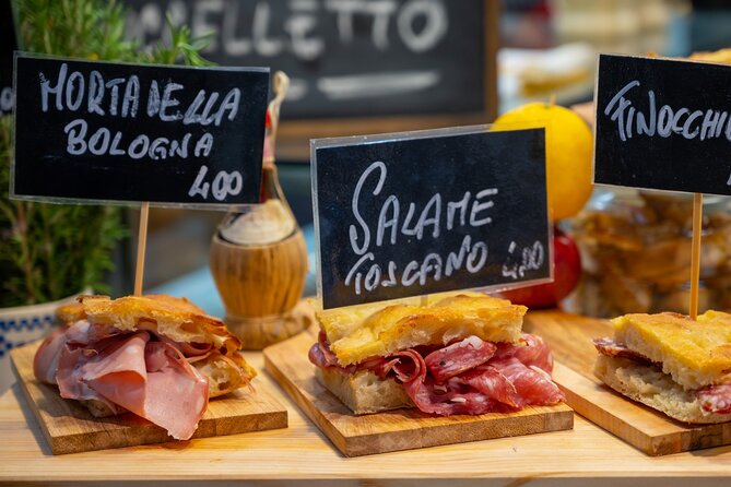 Bologna: Full meal Food Tour with Local Delights by Do Eat Better - Gelato or Torta degli Addobbi near Palazzo Ruini