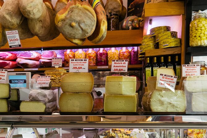 Bologna gastronomic experience with a local - Fresh pasta in a Bolognese restaurant