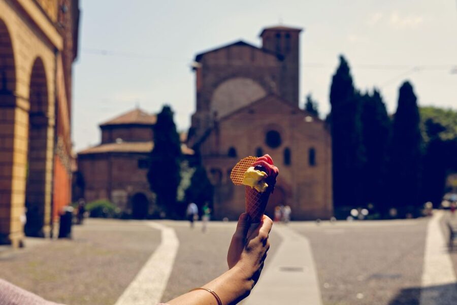 Bologna: Guided Food Markets Tour - Key points at a glance