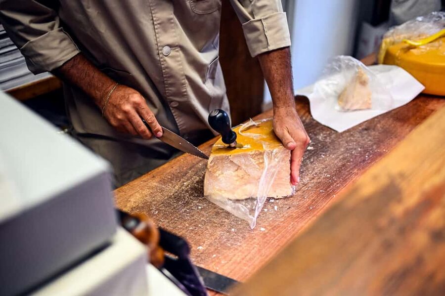 Bologna: Local Food Tour with Authentic Tastings and Wine - Handmade pasta and Bologna’s green lasagna
