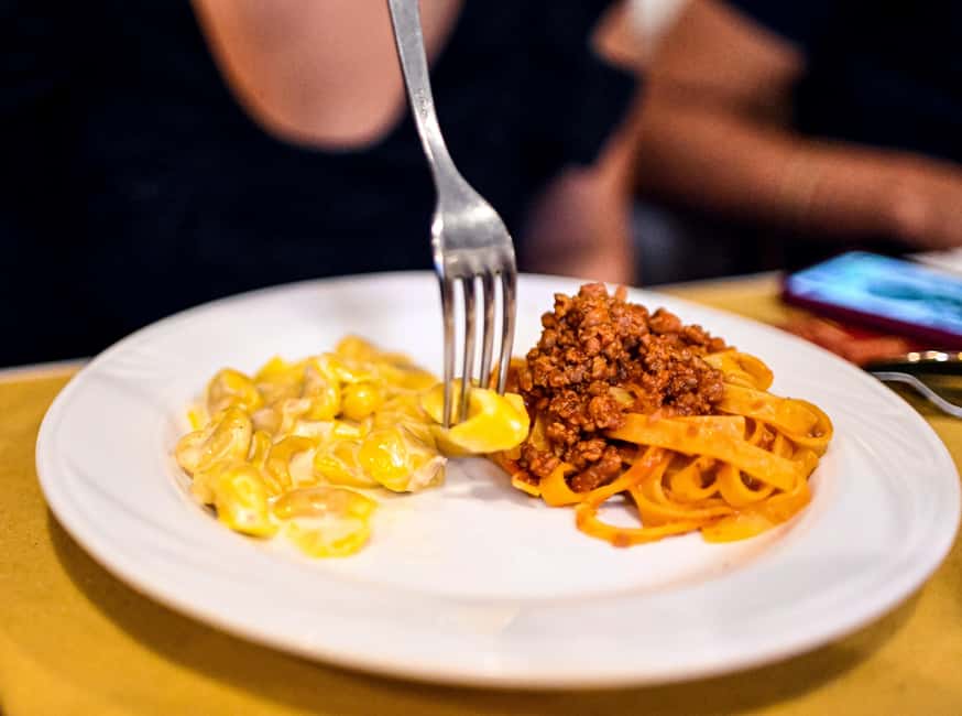 Bologna: Local Food Tour with Authentic Tastings and Wine - Ending with artisanal gelato