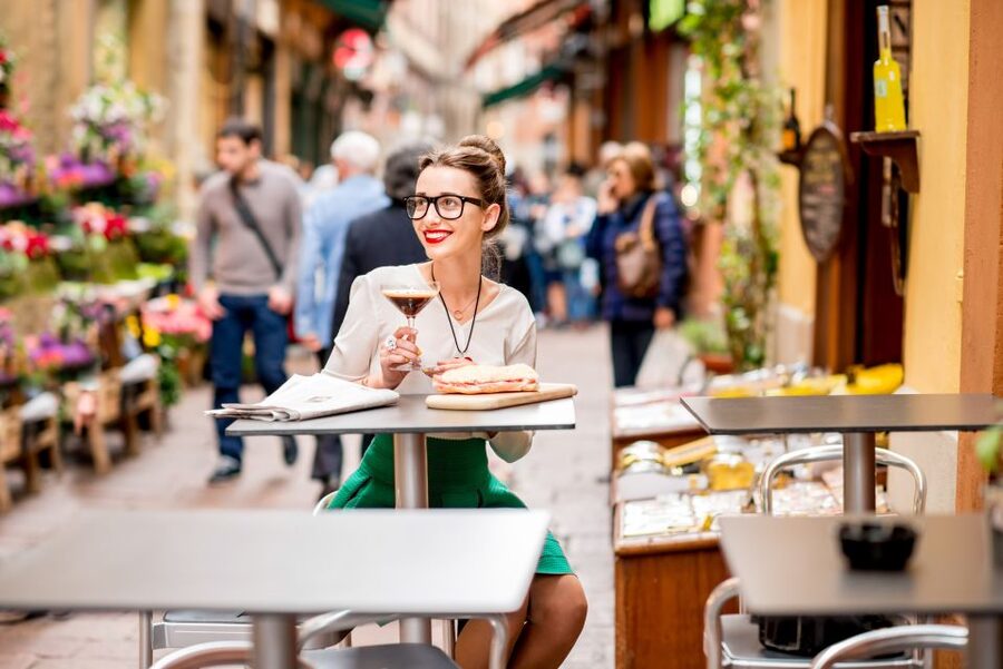 Bologna: Small Group Food market Walking Tour with Tasting - Key points at a glance