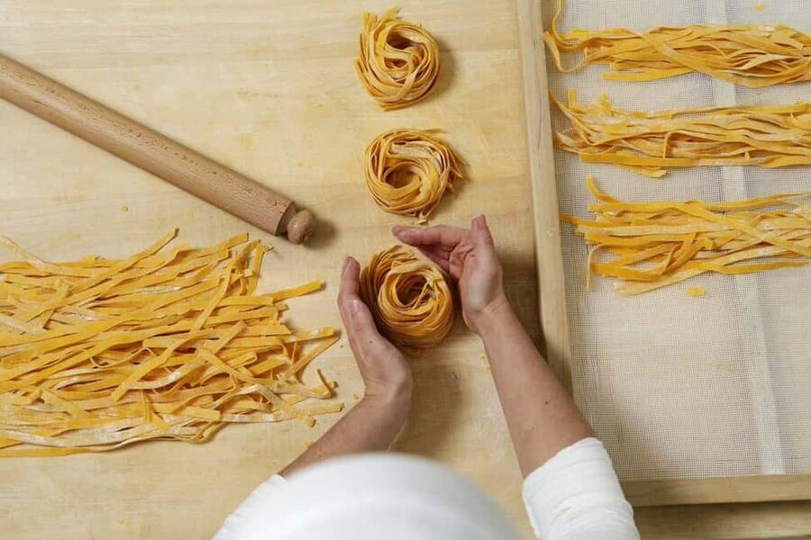 Bologna: Small Group Food market Walking Tour with Tasting - The sweet treat voucher