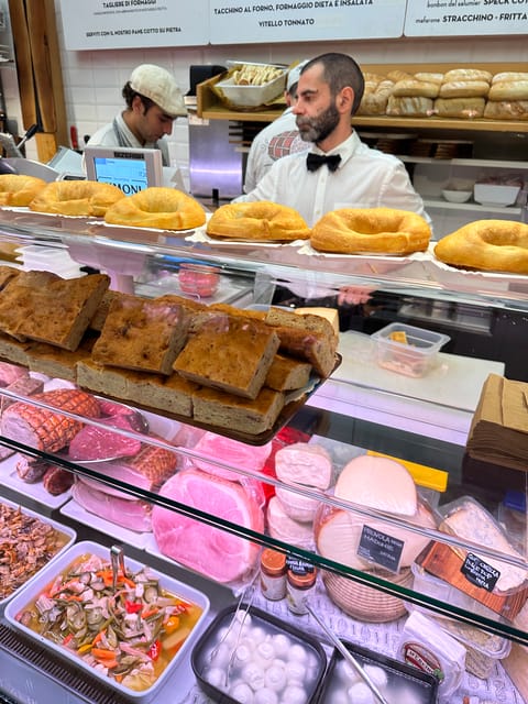 Bologna: Walking Food Tour and Highlights with a Local Guide - Dietary limits and practical planning