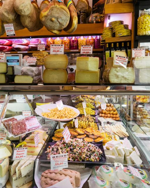 Bologna: Walking Food Tour with a Local Guide - Meeting at Neptune and getting started