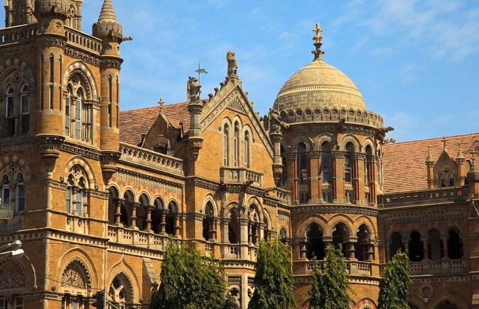 Bombay Express Mumbai Food Tour with 15+ Tastings - What makes this Mumbai food tour worth considering