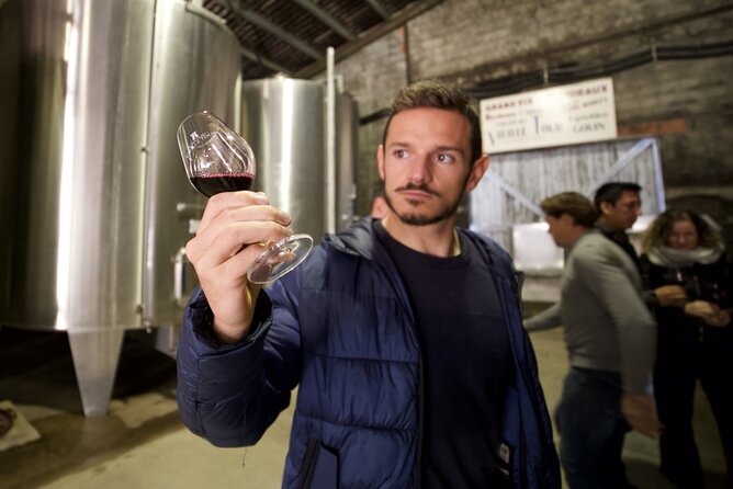 Bordeaux : Full Day Wine Tastings & Gourmet Lunch - The drive into Bordeaux’s countryside