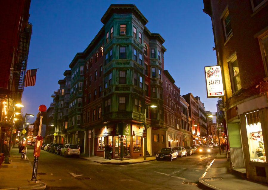 Boston: Historic Pubs Walking & Ferry, Food & Drink Tour - Bunker Hill and the Charlestown Navy Yard