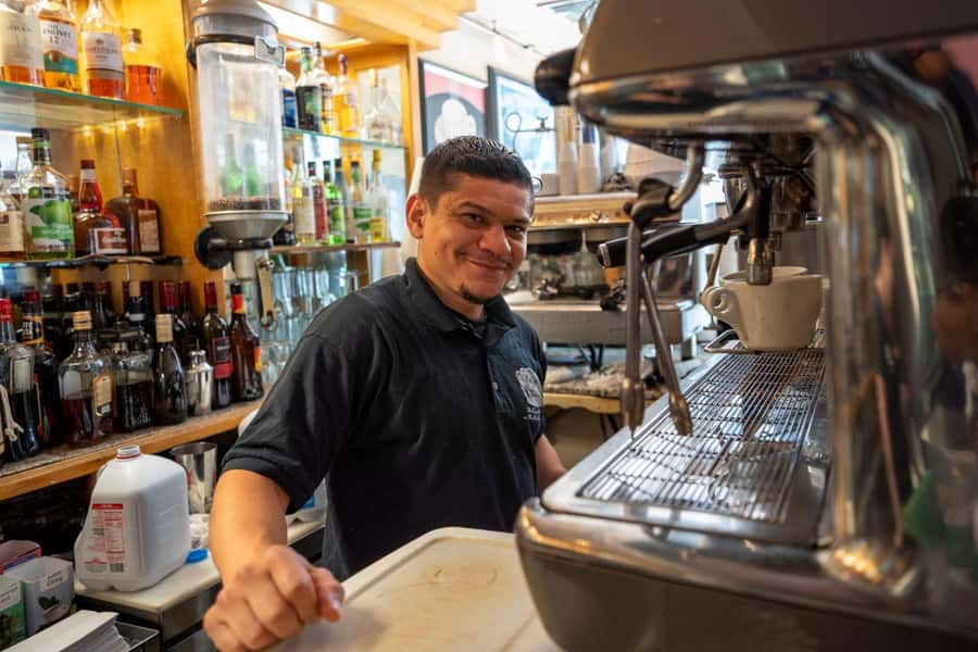 Boston: North End Food Experience with Pizza, Meats & Cheese - Key points to know before you book