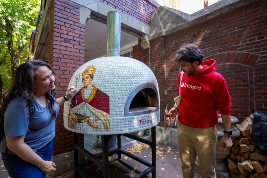 Boston: North End Food Experience with Pizza, Meats & Cheese - Pizza in the North End