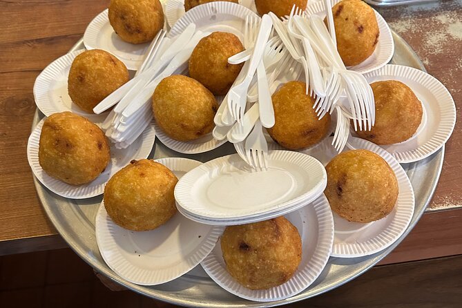 Boston’s Politically Incorrect North End Food Tour - Who should book this tour?