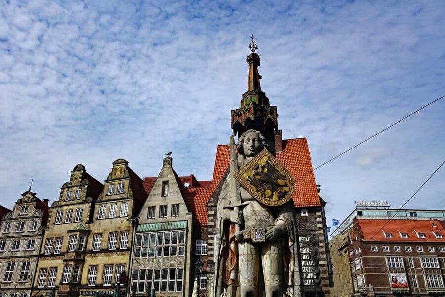Bremen: Culinary Old Town Tour - with unique locations - Key points to know before booking