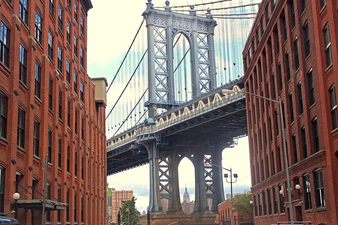 Brooklyn Bridge & DUMBO Food Tour: Local Eats & Landmarks - Spending nearly two hours eating through DUMBO
