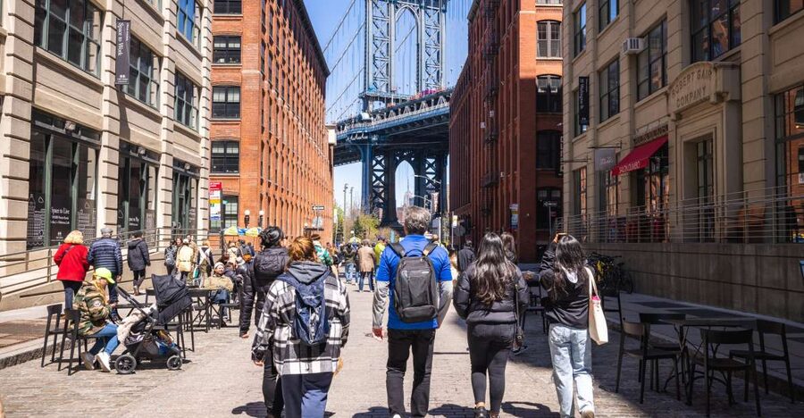 Brooklyn Food Tour: Heights, DUMBO & Bridge Views - Key points at a glance