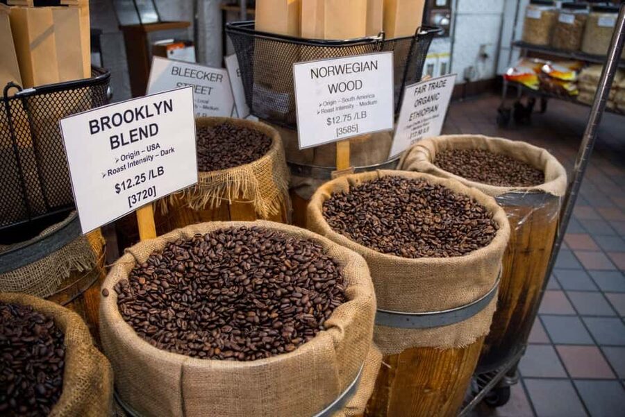 Brooklyn Food Tour of Mom-and-Pop Culinary Gems - How much walking and effort should you expect?