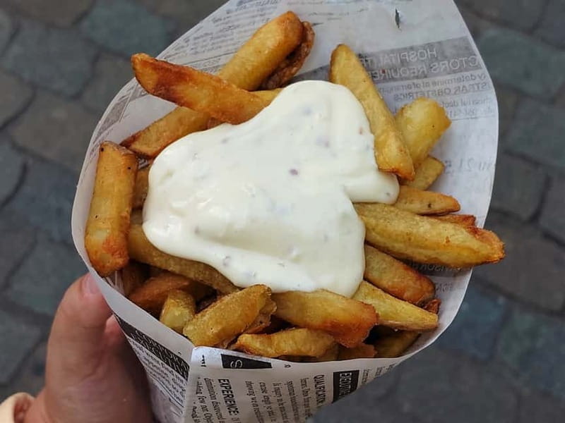 Brussels: City Center Guided Food Tour with Tastings - More than a meal: food tied to Brussels