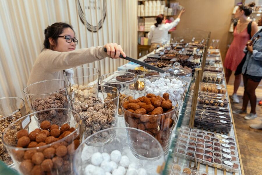 Brussels: Private Food Tour – 10 Tastings with Locals - Is $184 per person a fair price?