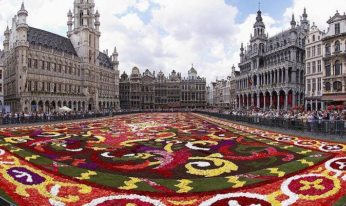 Brussels Walking and Tasting Tour (Beers,Chocolates&Fries/Waffle) - What makes this Brussels food walk worth considering