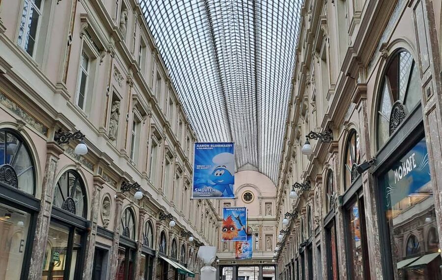 Brussels: Walking Food Tour with Chocolate, Beer, & Waffles - What $111 includes, and where the value lies