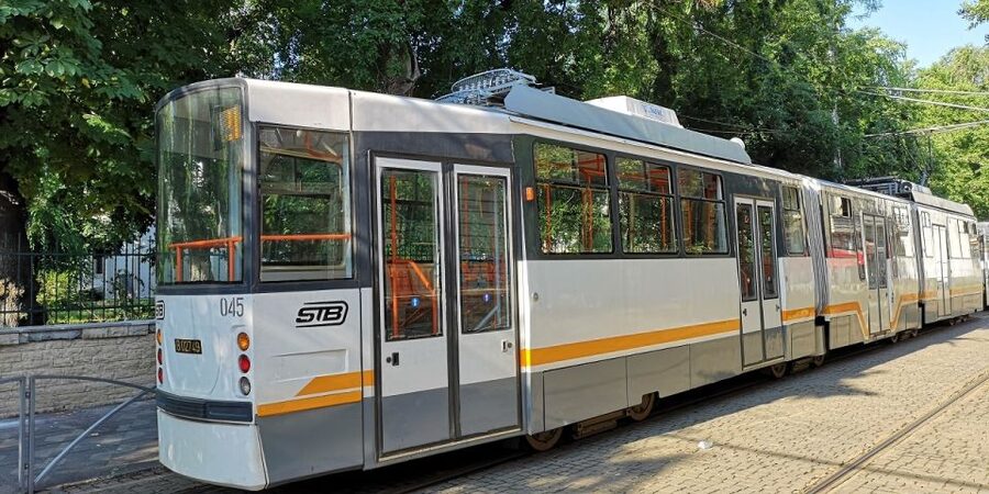Bucharest: Street Food Tour with a Local Guide - Who Should Book This Experience?