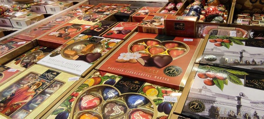 Budapest: Central Market Hall Guided Food Tour with Tastings - What the 40-minute schedule really gives you