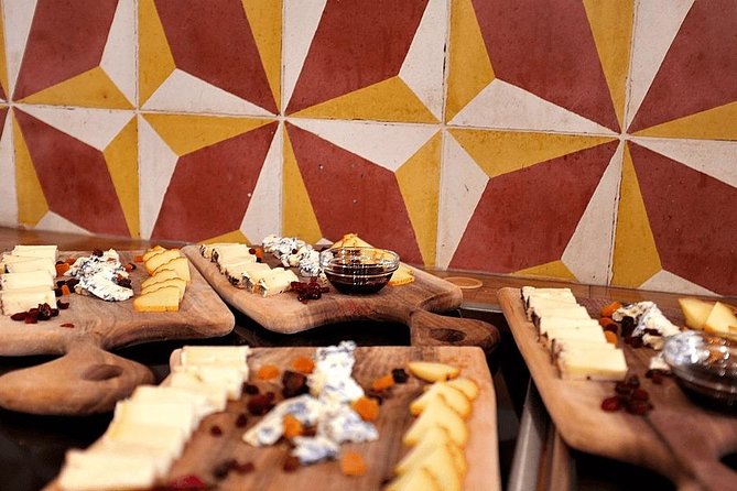 Budapest Culinary & Wine Walk - Centrál Grand Cafe: cakes in a historic coffeehouse