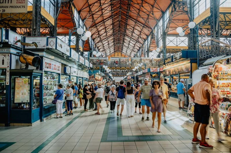 Budapest: Food Tour Market to Tavern: 14+ Tasters & Wines - Chimney cake and the sweet finish