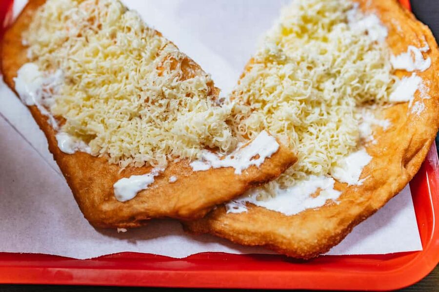 Budapest Food Walking Tour: Eat, Sip & Explore Like a Local - From street stalls to sit-down Hungarian cooking