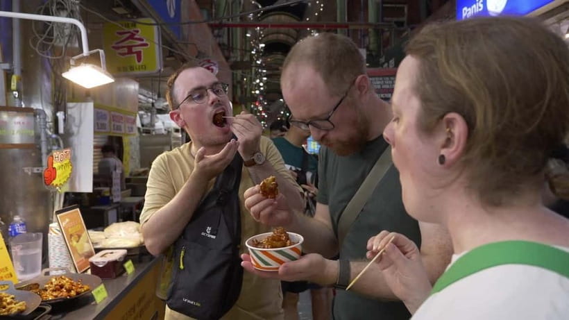 Busan: Food Market Tour, Smash Seafoods and Street Foods - BIFF Square and Kkangtong Market: snacks with more variety