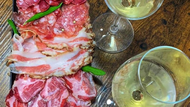 Cagliari: Food and Wine Tasting Experience - Starting at BinuShop near I Mulini
