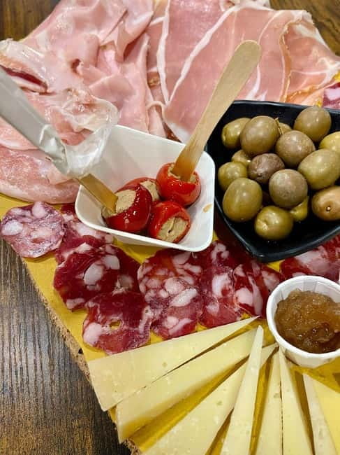 Cagliari: Food and Wine Tasting Experience - Should you book the BinuShop tasting?